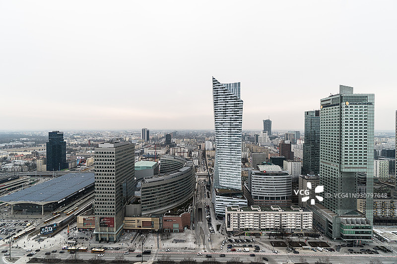 华沙市中心天际线航拍景观图片素材