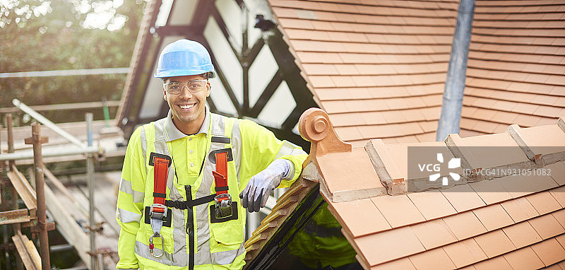 屋顶工肖像图片素材