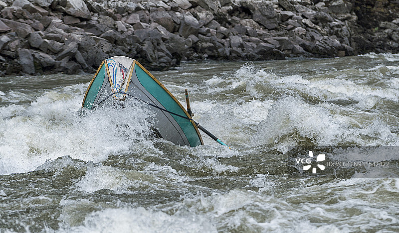 O.A.R.S.爱达荷州主三文鱼河之旅图片素材