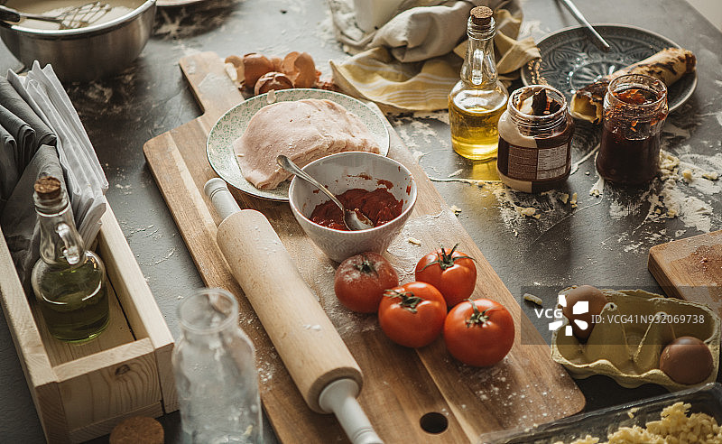 混乱的一天图片素材