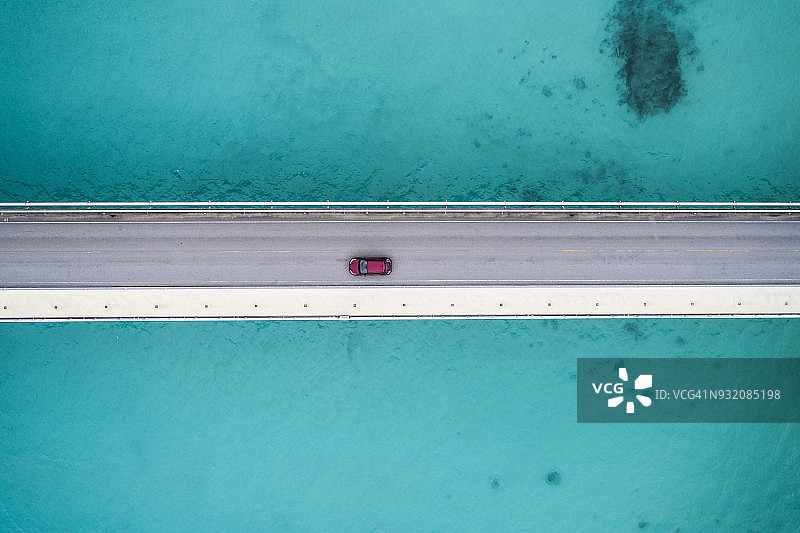 大海和桥梁图片素材