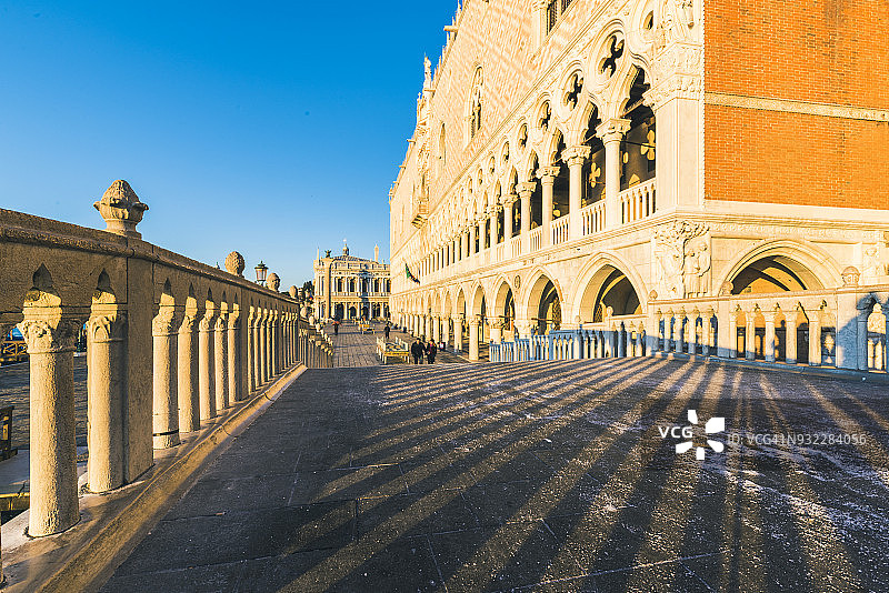 意大利威尼斯总督宫图片素材