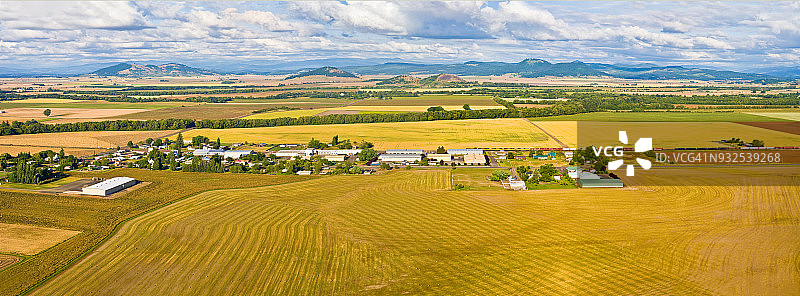 俄勒冈州威拉米特河谷航拍 - v1图片素材