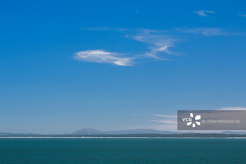 乌拉圭马尔多纳多蓬塔巴耶纳社区的阿苏卡尔山景色图片素材