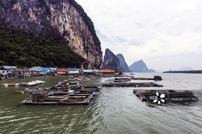 泰国攀牙岛水上穆斯林渔村图片素材