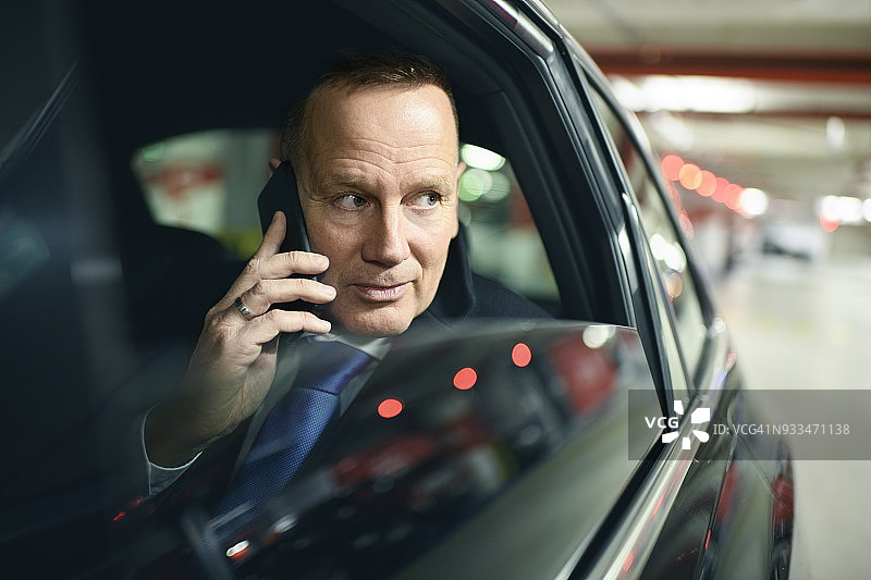 车里的男人图片素材