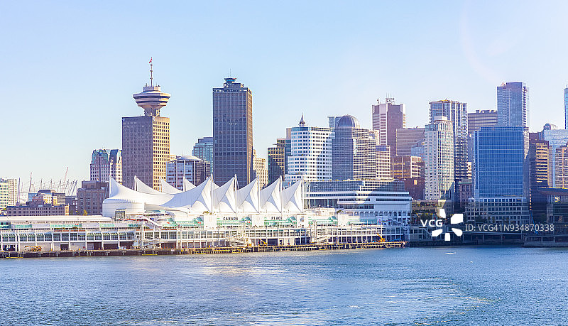 加拿大大不列颠哥伦比亚省温哥华会议中心和加拿大广场图片素材