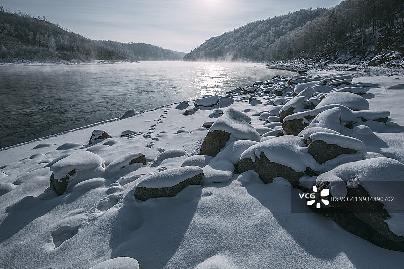 俄罗斯阿穆尔州冬季布列亚河风光图片素材