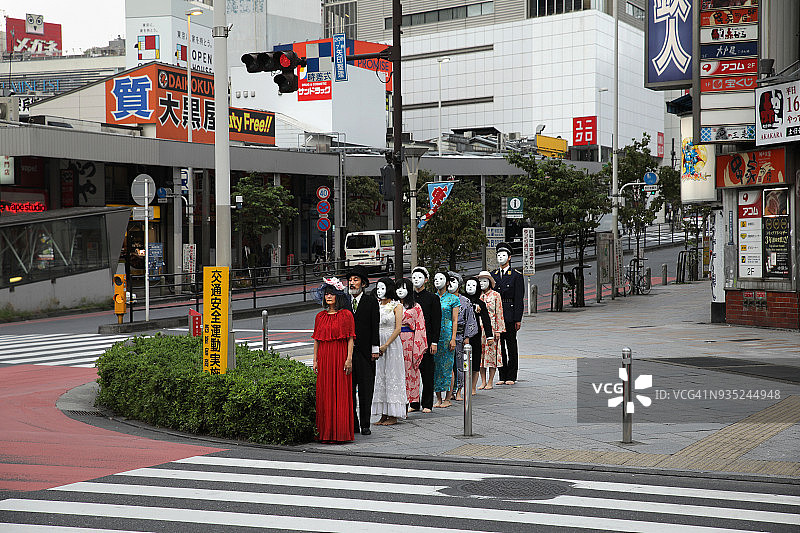 行进中的演员图片素材