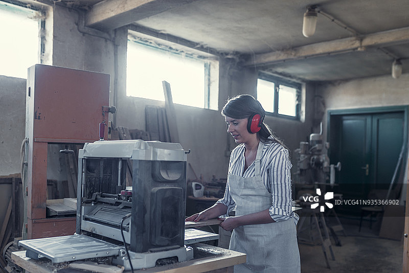 木工专家图片素材