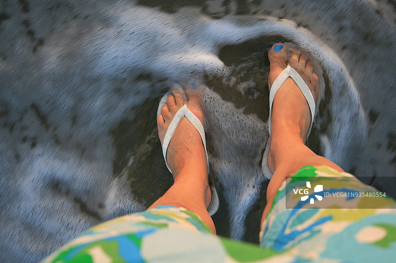 在海边的拖鞋图片素材