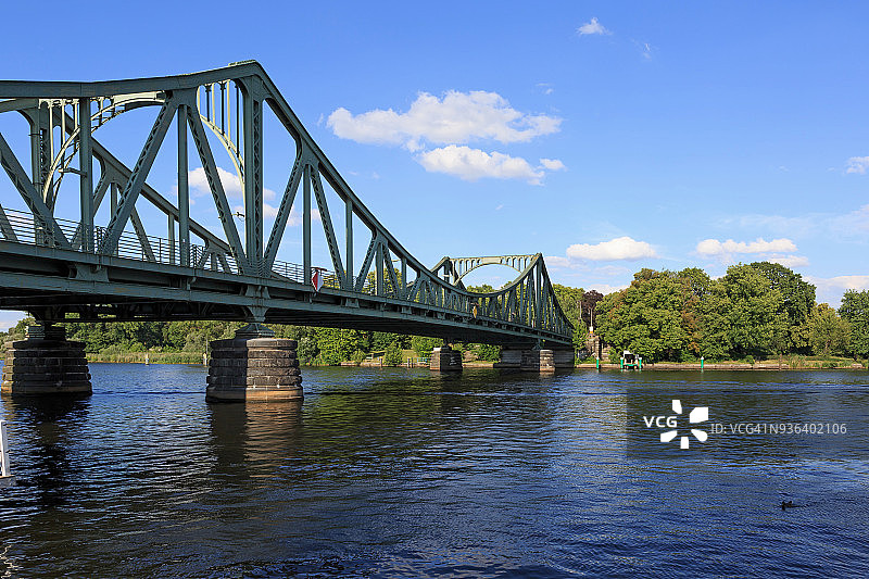 柏林和波茨坦之间的格利尼克桥图片素材