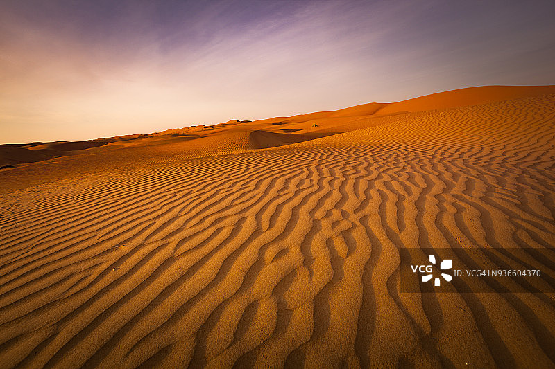 阿曼苏丹国的沙漠景观波浪图案图片素材