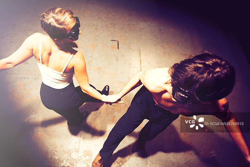 神秘的舞者图片素材