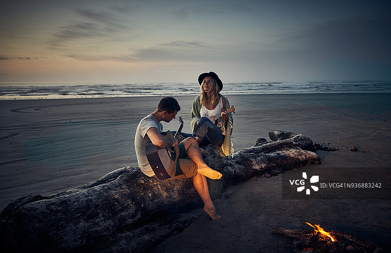 日落时分的旋律图片素材