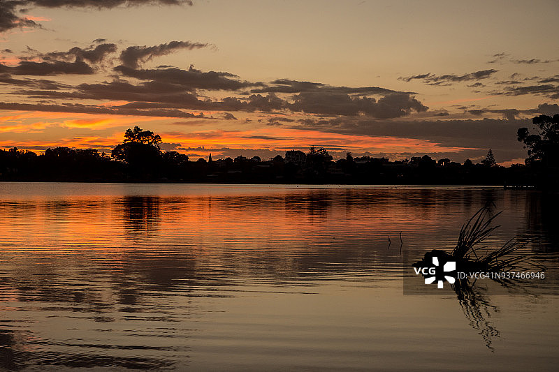 汉密尔顿湖日出图片素材