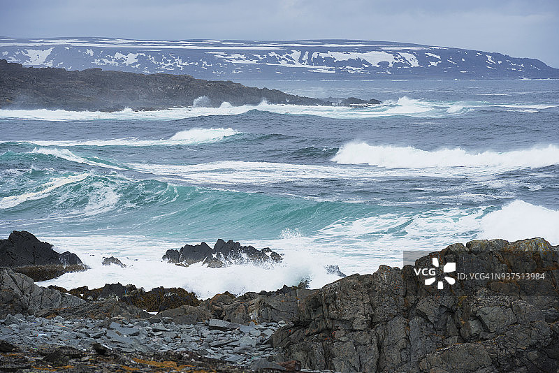 挪威瓦朗厄尔半岛的 rough 巴伦支海图片素材
