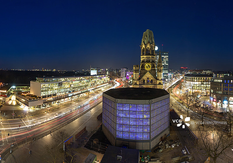 德国柏林布赖特施德广场全景天际线图片素材