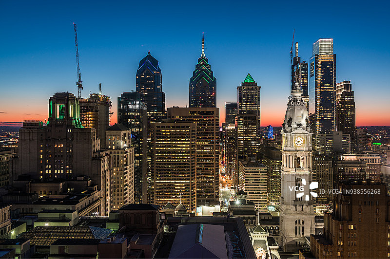 费城天际线日落航拍图片素材
