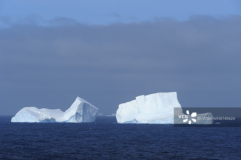 南极洲南设得兰群岛冰山图片素材