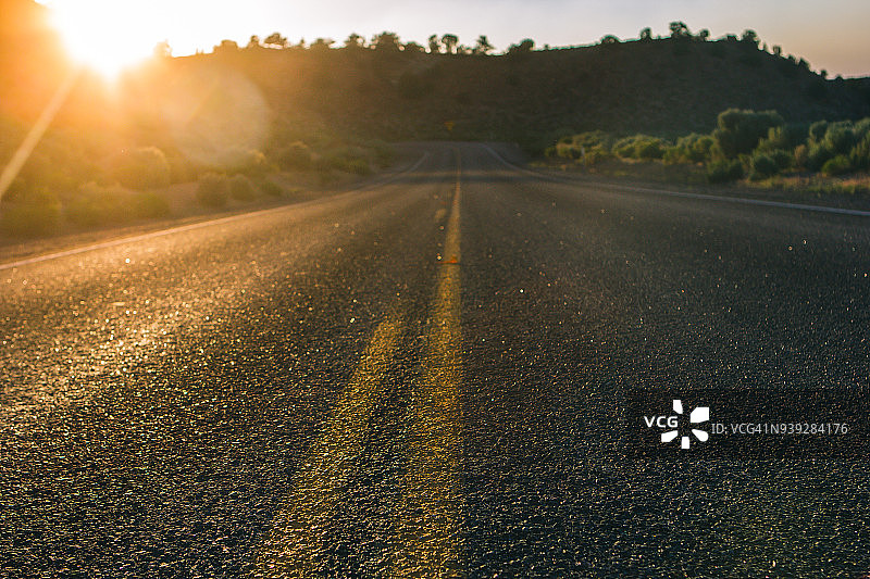 公路旅行探险图片素材