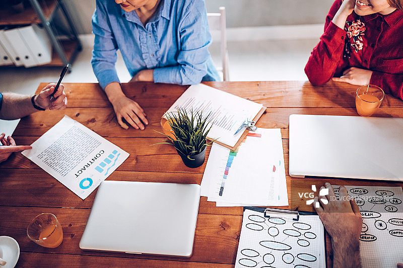 签署合同图片素材