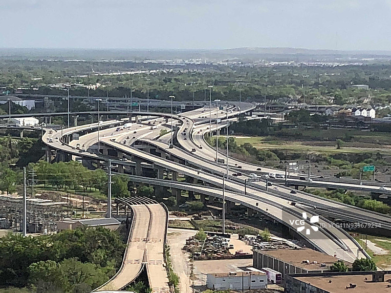 休斯顿59号公路（69号州际公路）与10号州际公路交汇处图片素材