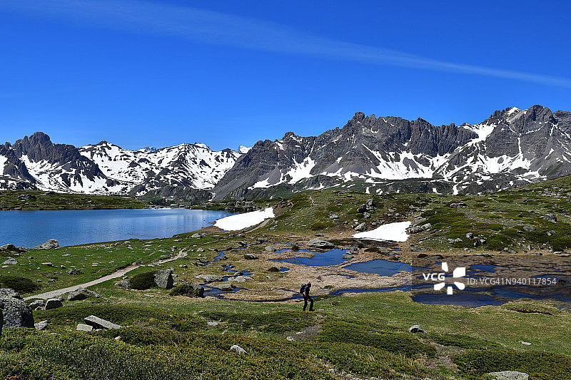 拉拉蒙湖和埃克兰山脉图片素材