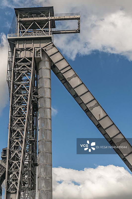 废弃矿井图片素材