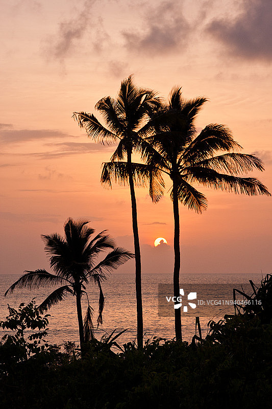 马泰姆韦日出图片素材