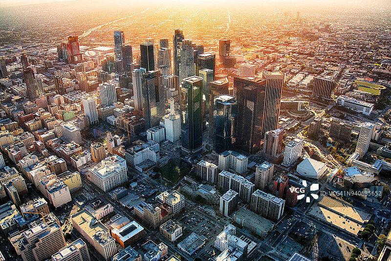 洛杉矶黄昏天际线鸟瞰图片素材