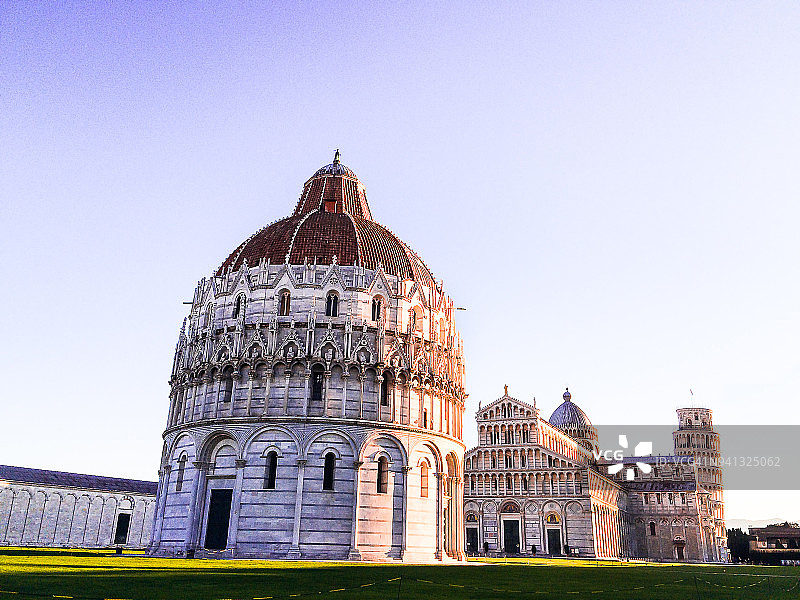 意大利比萨奇迹广场图片素材