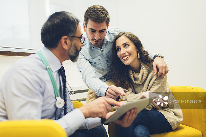 医生办公室咨询图片素材