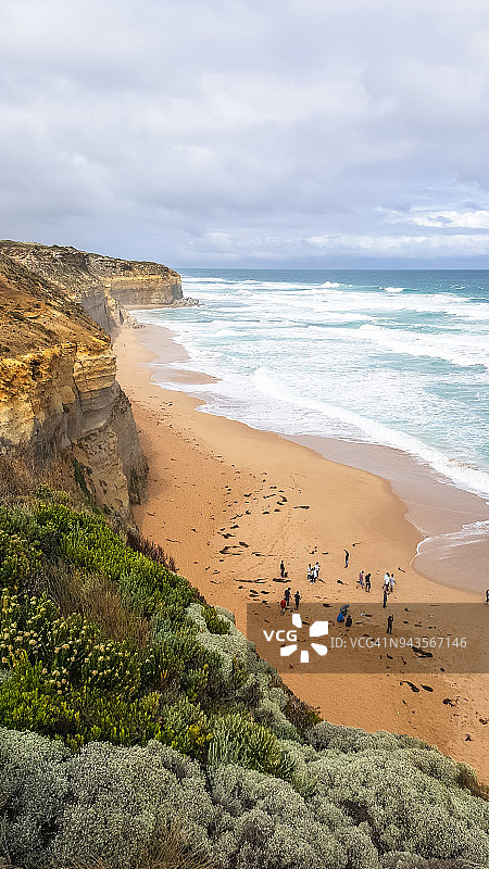 人们在吉布森台阶海崖附近 | 大洋路 | 澳大利亚图片素材