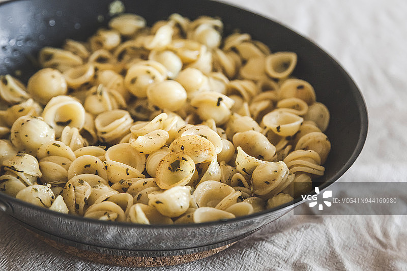 猫耳朵意面图片素材