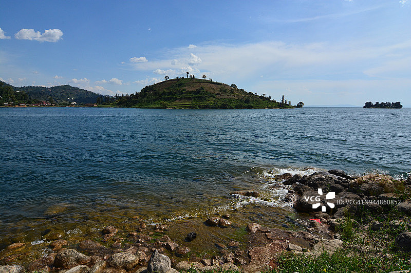 基伍湖上的鲁博纳湾图片素材