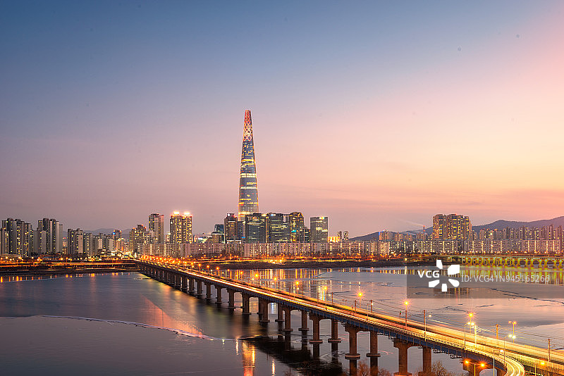 韩国首尔乐天大厦图片素材