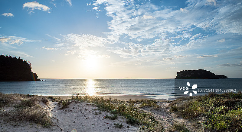 沙滩沙丘日出图片素材