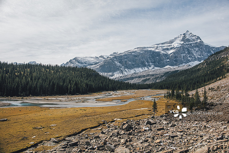 加拿大，不列颠哥伦比亚省，落基山脉，罗布森山省立公园，弗雷泽-乔治堡区，罗布森河图片素材