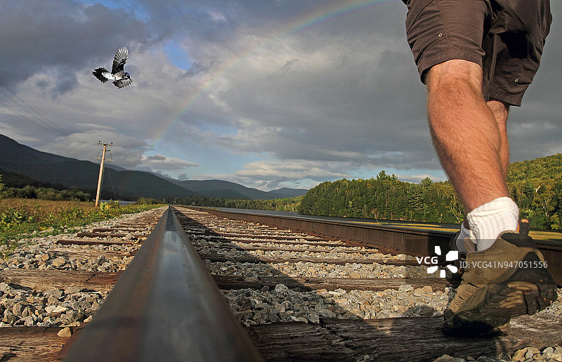 走向彩虹图片素材