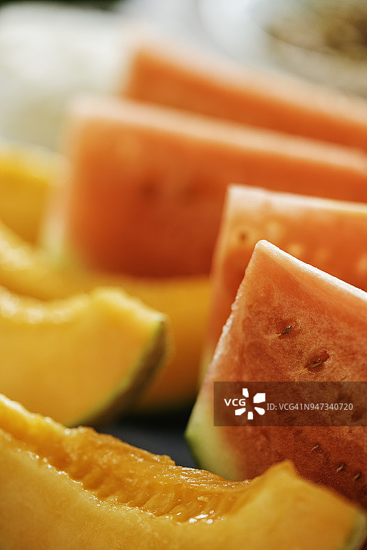 新鲜西瓜和哈密瓜图片素材