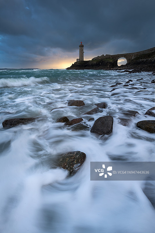 布雷斯特港的日落图片素材