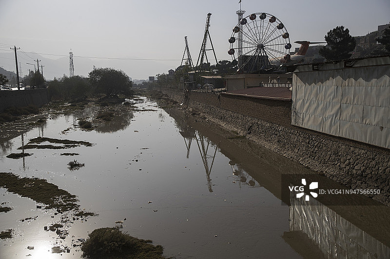 受污染的喀布尔河图片素材