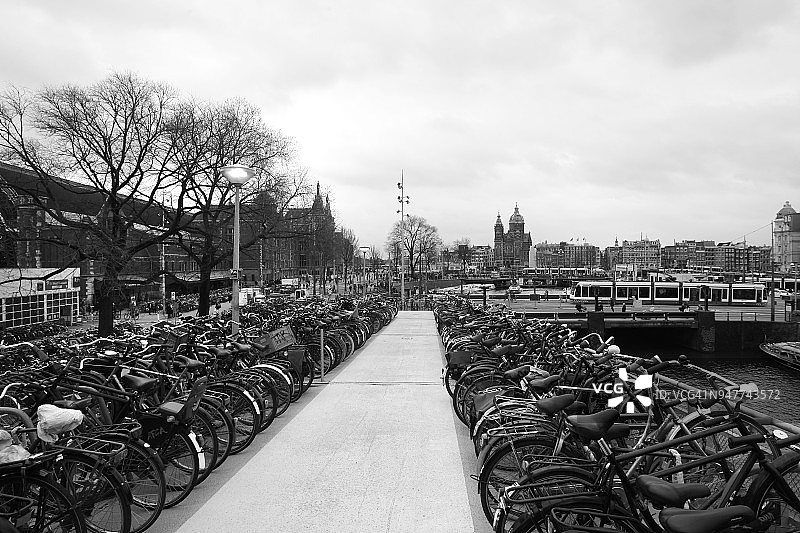 荷兰阿姆斯特丹市中心图片素材