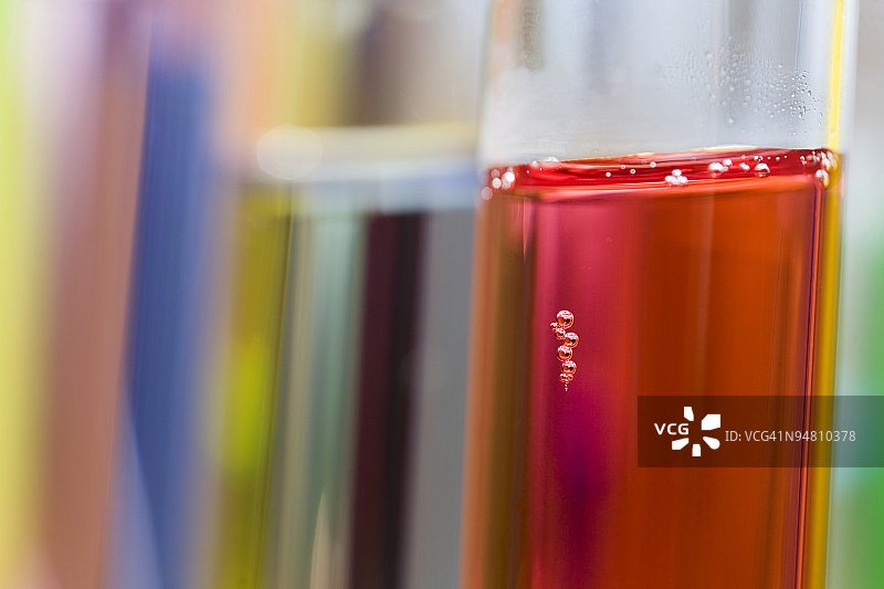 彩色试管图片素材