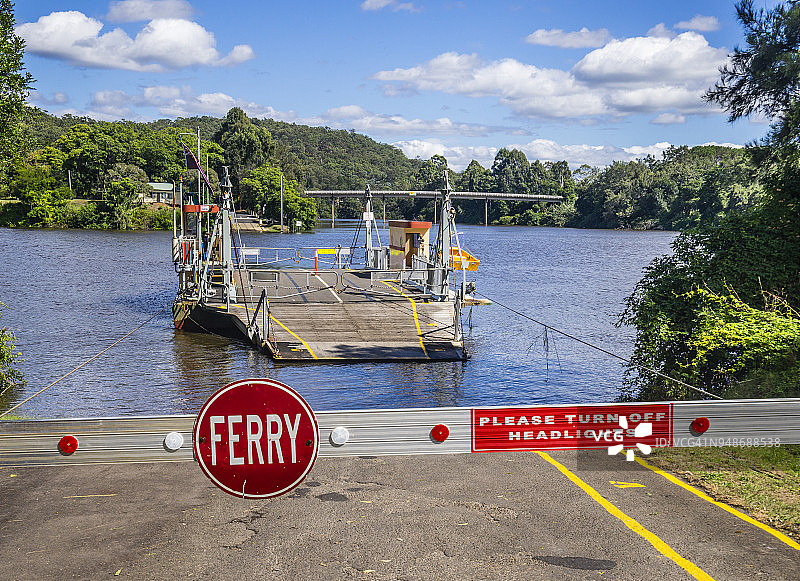 霍克斯伯里河下波特兰车辆渡轮图片素材