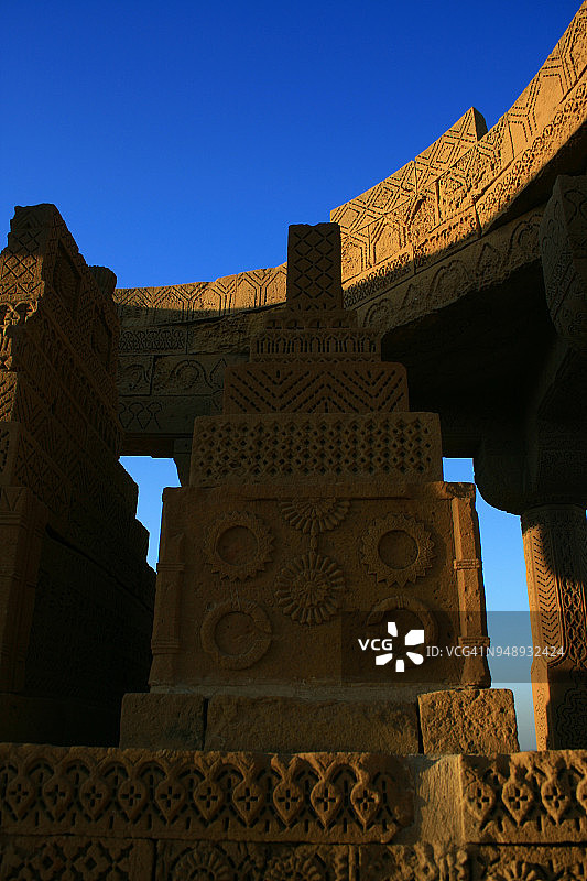 巴基斯坦卡拉奇的乔昆迪墓群图片素材