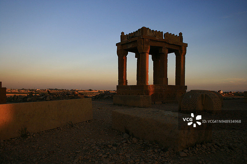 巴基斯坦卡拉奇的乔昆迪墓群图片素材