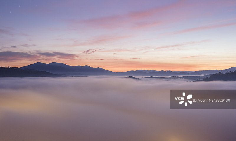 山间云海图片素材