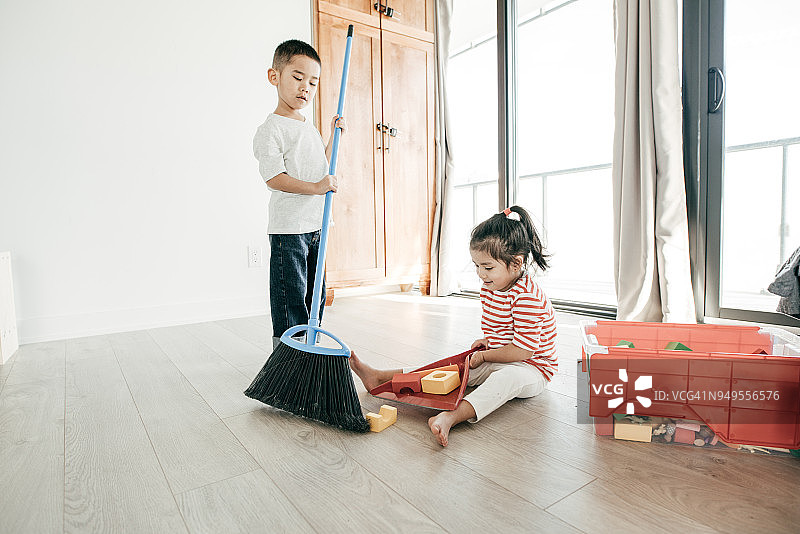适合小朋友的简单家务图片素材